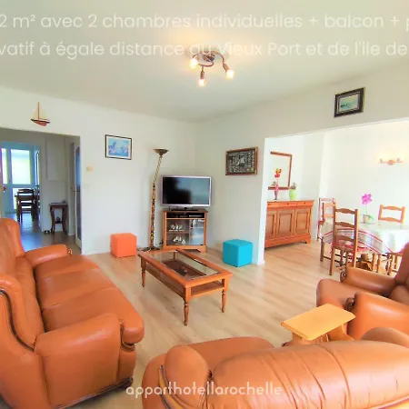 6 Appartements Et 4 Adresses A Mi-Chemin Entre Le Vieux Port Et L Ile De Re